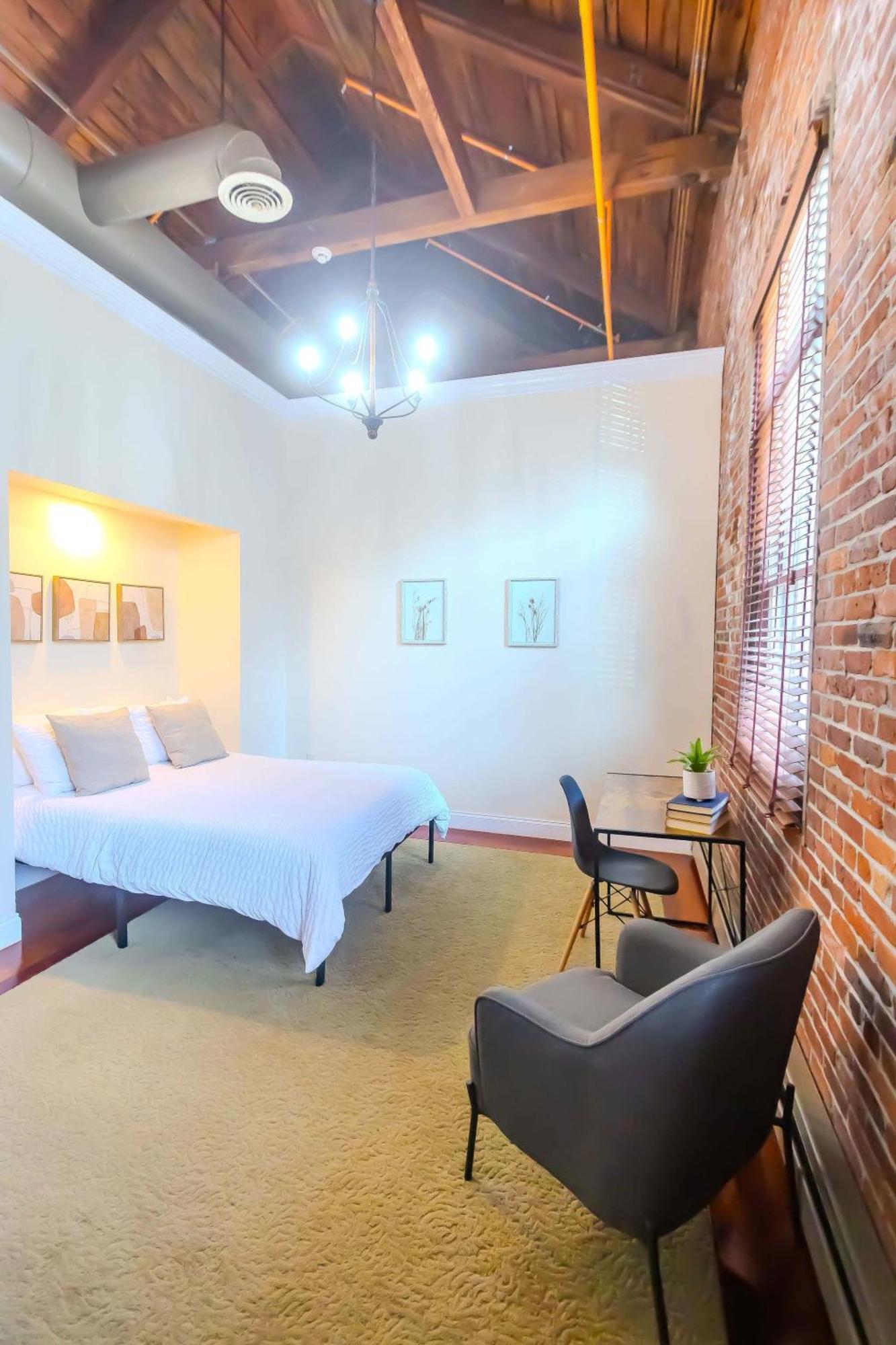 Jennifer'S Riverfront Foundry Apartment Downtown Providence Esterno foto