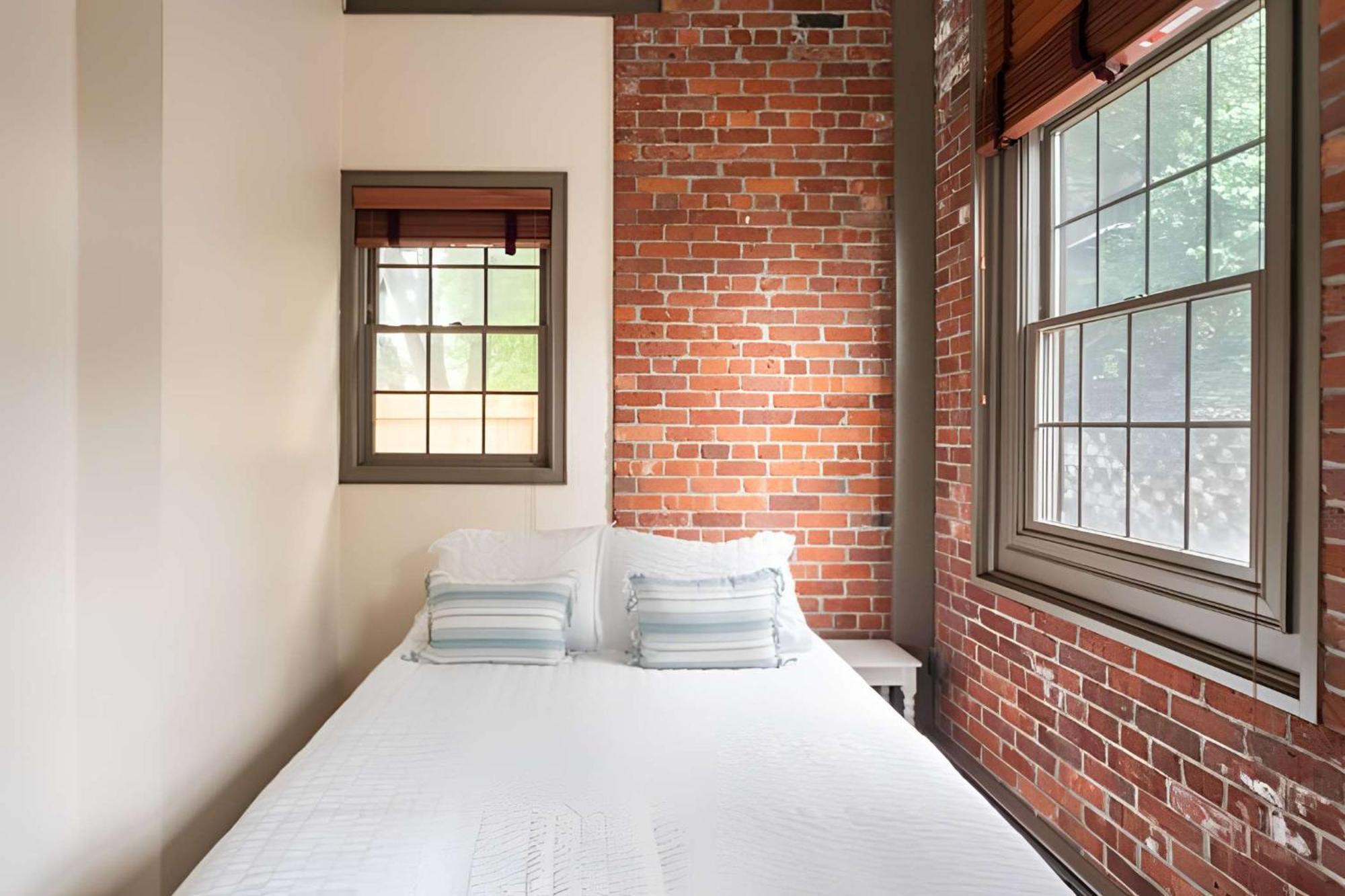 Jennifer'S Riverfront Foundry Apartment Downtown Providence Esterno foto